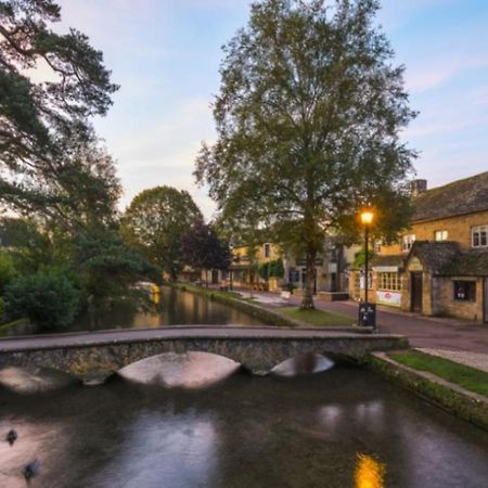 Mavis In The Cotswolds Hotel Bourton-on-the-Water Екстериор снимка